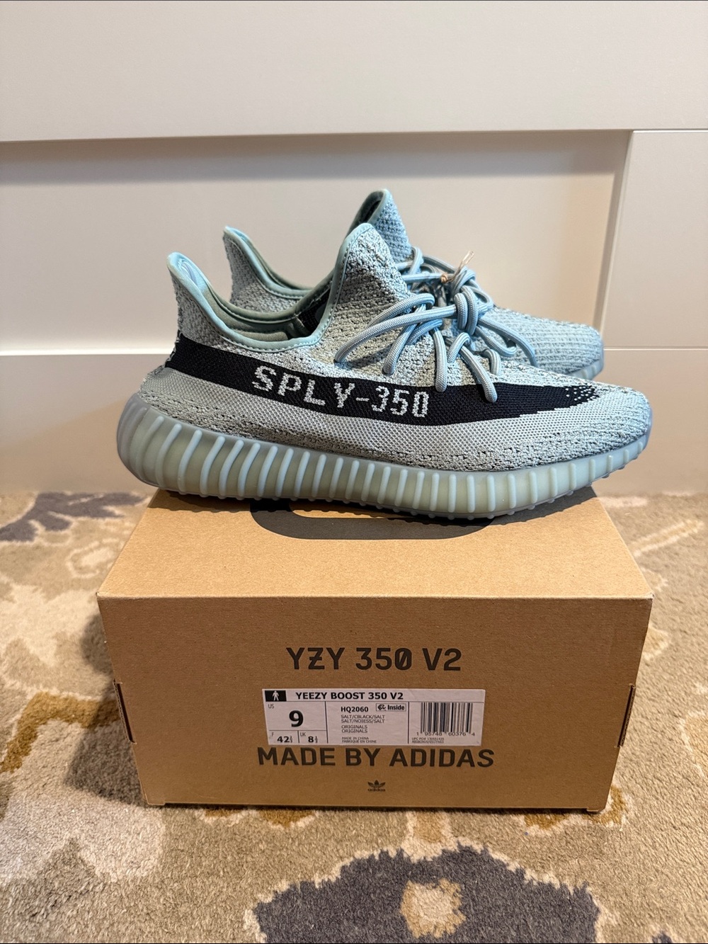 yeezy boost 350 v2 salt core black size 9